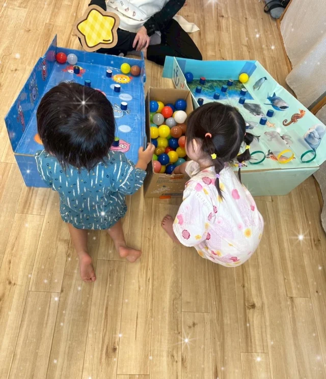 🍧夏まつり🍧  夏まつり当日、子どもたちは甚平を着て登園しました👘  ・金魚すくい
・スマートボール
・水族館  どれも目をキラキラ輝かせて楽しんでくれました🌱